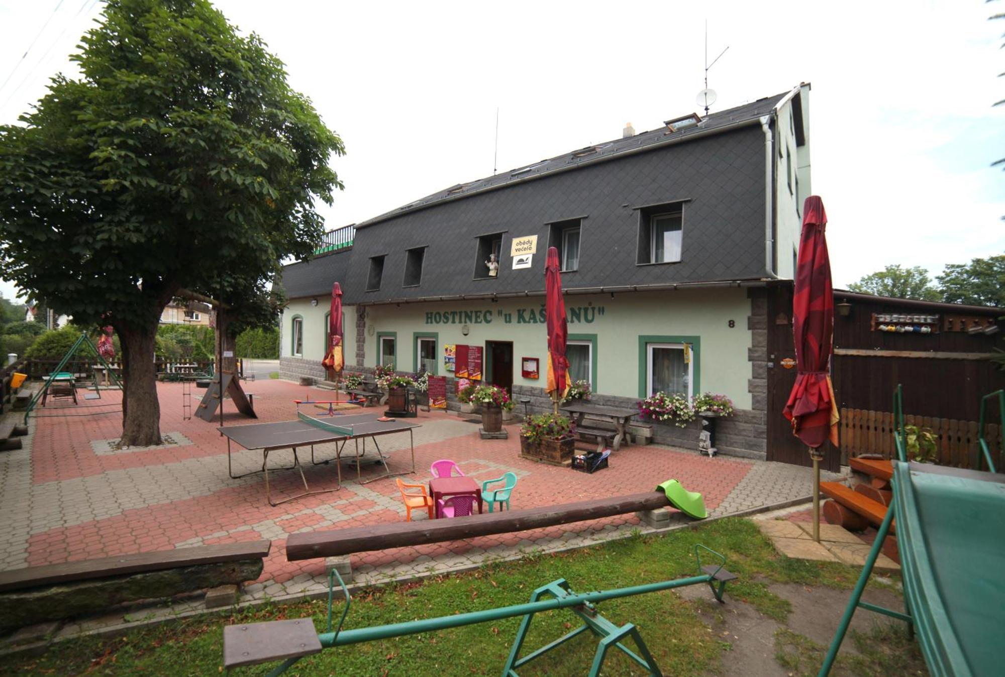 Pension U Kastanu Karlsbad Eksteriør billede
